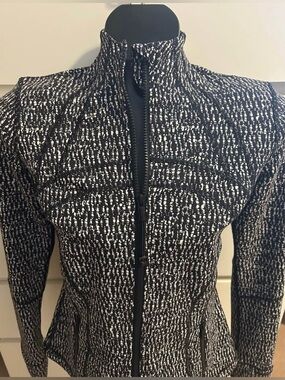 🍋Lululemon Define Jacket Size 8